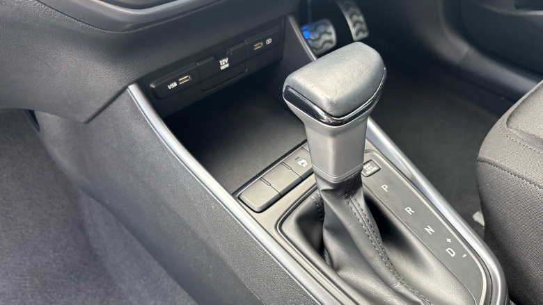 Hyundai BAYON 1.0 TGDi 48V MHEV SE Connect 5dr DCT Petrol Hatchback